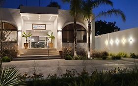 Summer Village Of Hippokrates - Adults Only